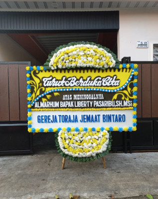 Papan Bunga Duka di Kopang Rembiga